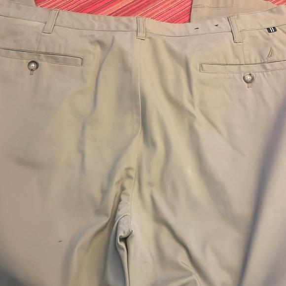Nautica men’s khakis - Picture 5 of 6